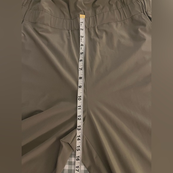 Banana Republic V-Neck Jumpsuit; Large Tall - Picture 9 of 9